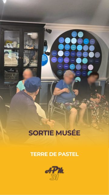 Une immersion passionnante dans l’Histoire de notre région ! 🤩
Retour en images sur notre sortie au Muséum du Pastel à Labège avec nos bénéficiaires. 🎥
Pendant près de deux heures, notre guide Marie a su nous transmettre sa passion à travers un voyage fascinant, du Moyen Âge au XVIIe siècle. ✨
Notre petit groupe, très attentif et curieux, a découvert tous les secrets de cette plante emblématique qui a façonné l’histoire de Toulouse et de l’Occitanie. 💙
Un grand merci à Marie pour son accueil et cette belle transmission ! 🙏 @terredepastel 
#blagnac #apm31 #sortieculturelle #patrimoine #maintienadomicile